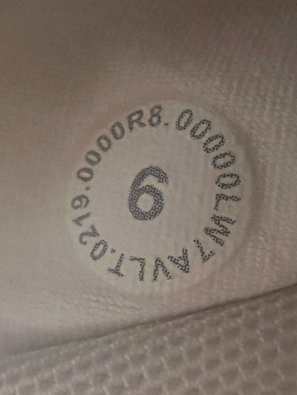 EUC Lululemon Speed Up Shorts White 6 Athletic Shorts Running Athleisure - Picture 3 of 3